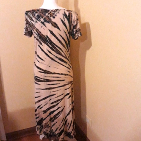 Jayli dress - Picture 4 of 7